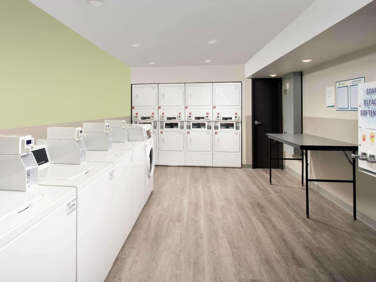Woodspring Suites Toledo Maumee Exteriér fotografie